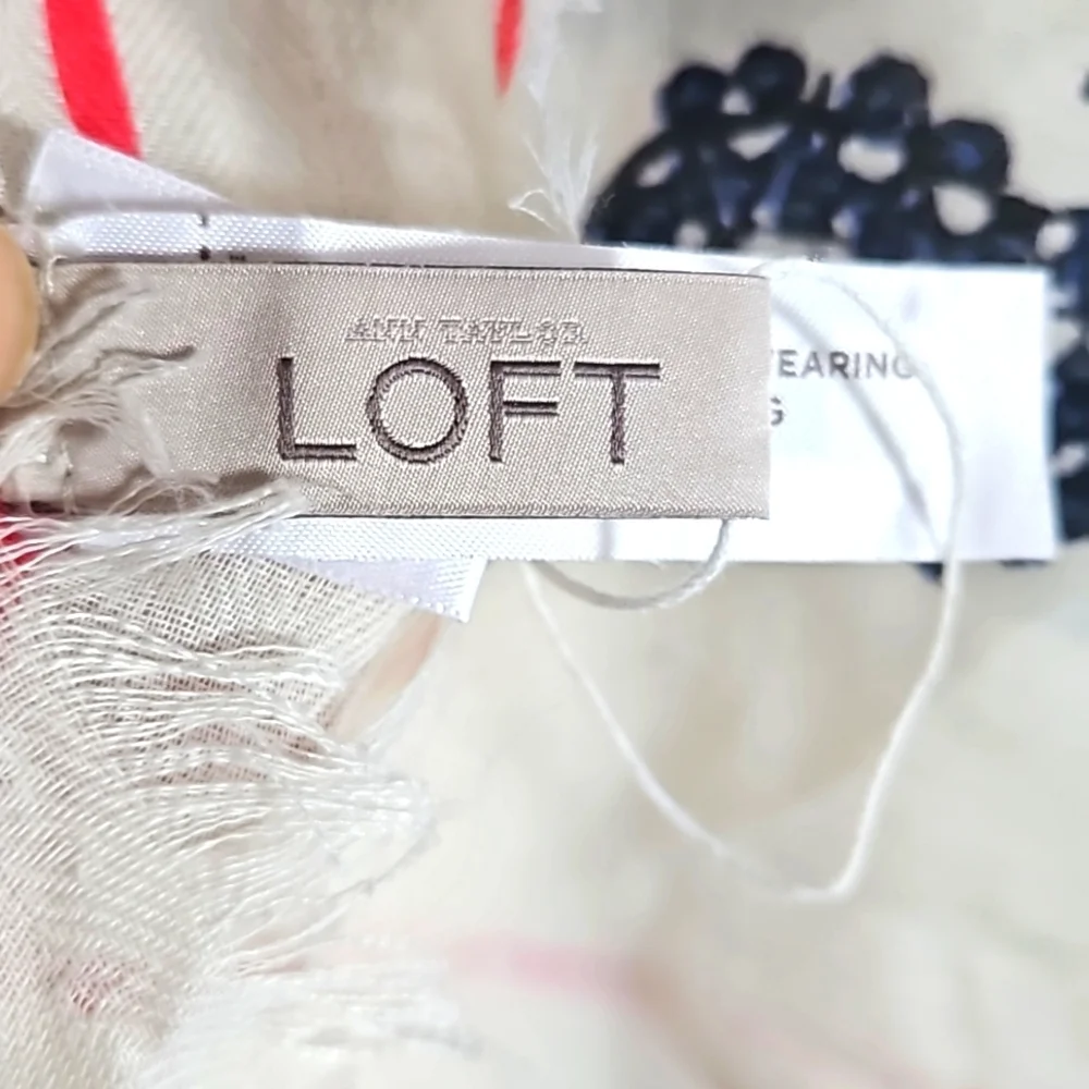 Loft Red, White & Blue Floral Wrap Women's Scarf NWT - Picture 2 of 5